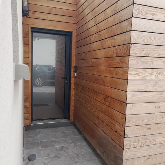 Апартаменти Joli Studio Avec Stationnement Gratuit Dans La Rue Ле-Ман Екстер'єр фото